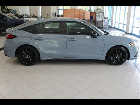 Certified 2024 Honda Civic Sport image 3