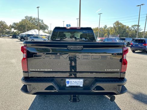 New 2026 Chevrolet Silverado 2500 Custom w/ Custom Value Package image 5
