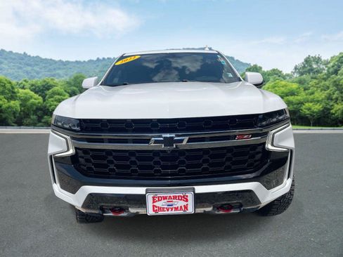Used 2022 Chevrolet Tahoe Z71 w/ Luxury Package AWD/4WD image 27