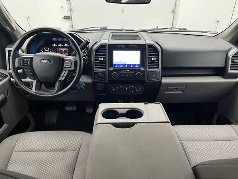 Used 2020 Ford F150 XLT w/ Equipment Group 302A Luxury AWD/4WD image 4
