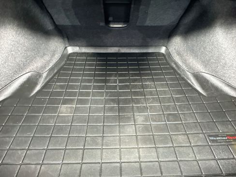 Used 2017 INFINITI Q50 3.0t Premium RWD image 33