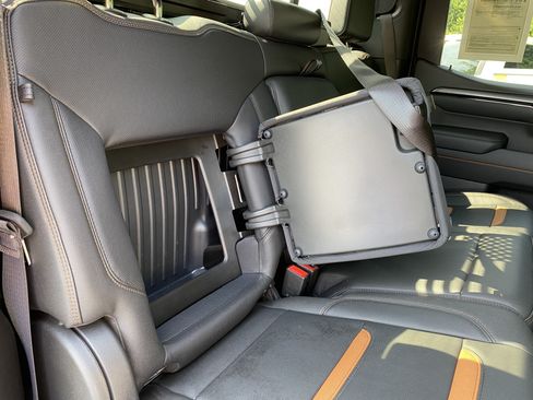Used 2022 GMC Sierra 1500 AT4 w/ AT4 Premium Package AWD/4WD image 40