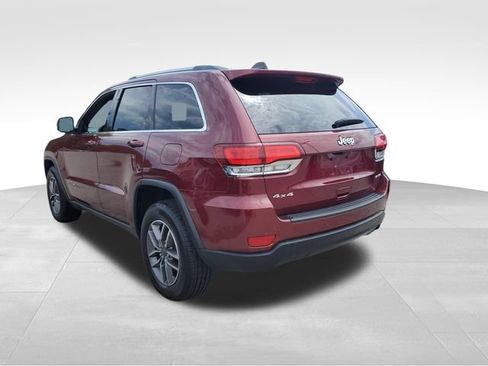 Used 2020 Jeep Grand Cherokee Laredo w/ 18" Wheel & 8.4" Radio Group AWD/4WD image 6