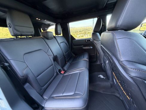 Used 2022 Ford Bronco Badlands image 20