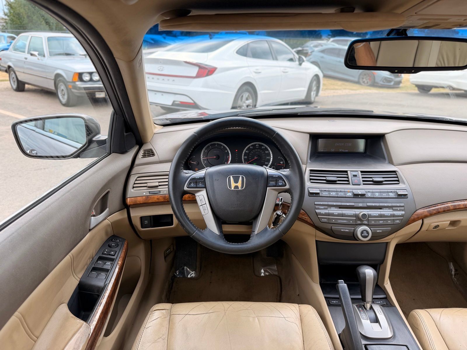 Used 2010 Honda Accord EX-L image 23