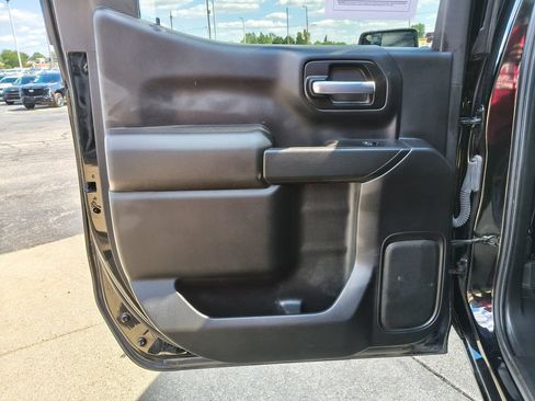 Used 2021 Chevrolet Silverado 1500 Custom AWD/4WD image 20