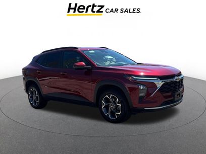 Used 2025 Chevrolet Trax LT w/ LT Convenience Package