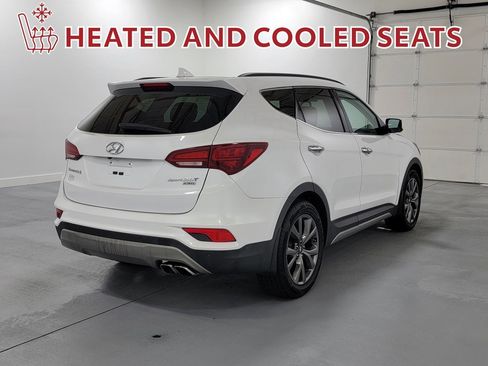 Used 2018 Hyundai Santa Fe Sport FWD image 9