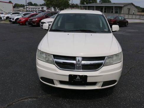 Used 2009 Dodge Journey SXT w/ Flexible Seating Group image 20