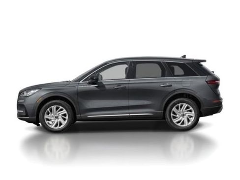Used 2025 Lincoln Corsair AWD w/ Equipment Group 101A image 3