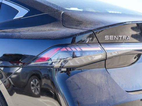 Used 2026 Nissan Sentra SV w/ SV Convenience Package FWD image 9