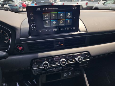 Certified 2025 Honda Pilot EX-L image 19