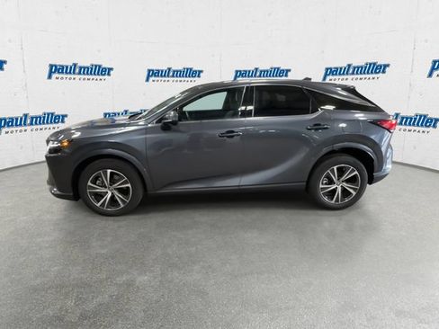 Used 2025 Lexus RX 350 FWD w/ Technology Package image 6