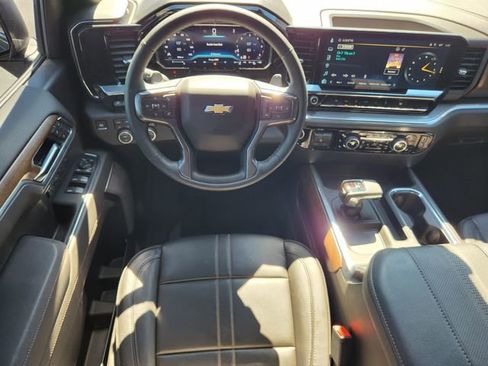 Used 2025 Chevrolet Silverado 1500 High Country w/ High Country Premium Package image 17