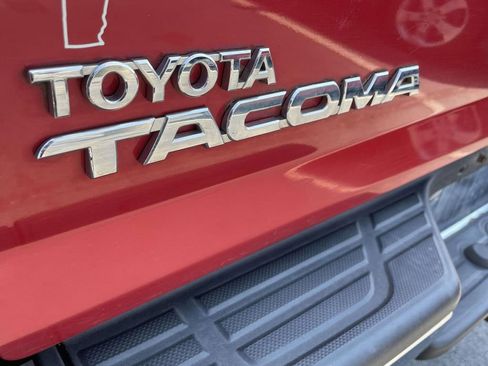 Used 2015 Toyota Tacoma 4x4 Double Cab w/ SR5 Package image 16