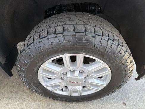 Used 2021 GMC Sierra 2500 SLT w/ SLT Convenience Package AWD/4WD image 20