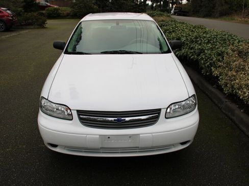 Used 2004 Chevrolet Malibu Classic image 9