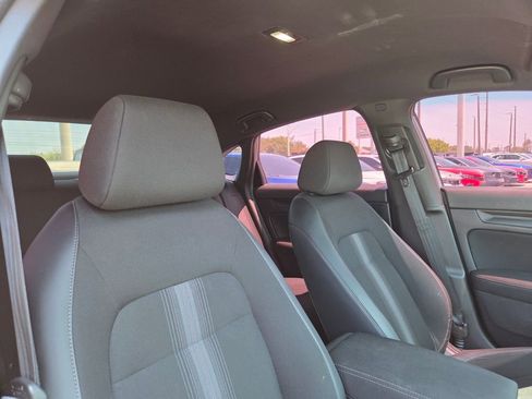 Used 2024 Honda Civic Sport image 11