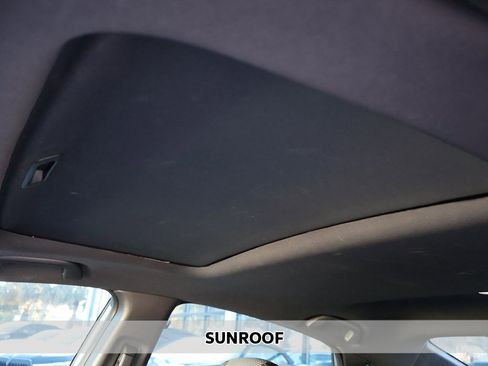 Used 2019 Honda Civic Si image 3