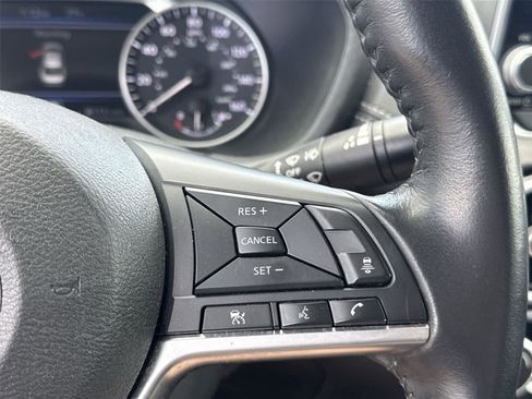 Used 2023 Nissan Sentra SV FWD image 20