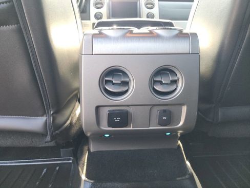 Used 2013 Ford F150 Platinum image 34