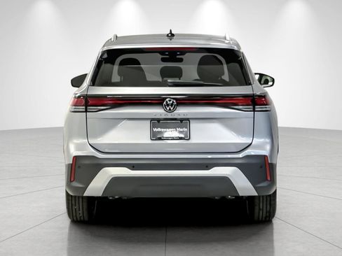 New 2026 Volkswagen Tiguan S FWD image 4