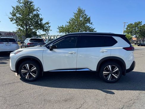 Used 2023 Nissan Rogue SL w/ SL Premium Package AWD/4WD image 3