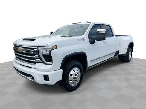 Used 2025 Chevrolet Silverado 3500 High Country w/ High Country Premium Package AWD/4WD image 1