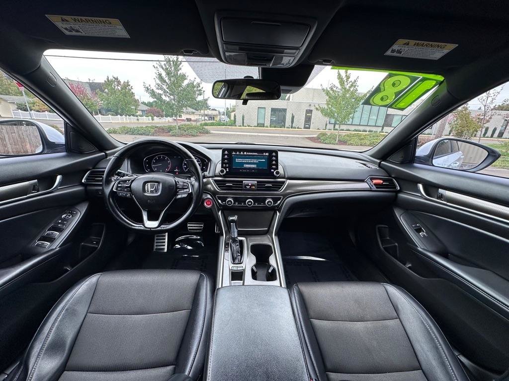 Used 2018 Honda Accord Sport image 14