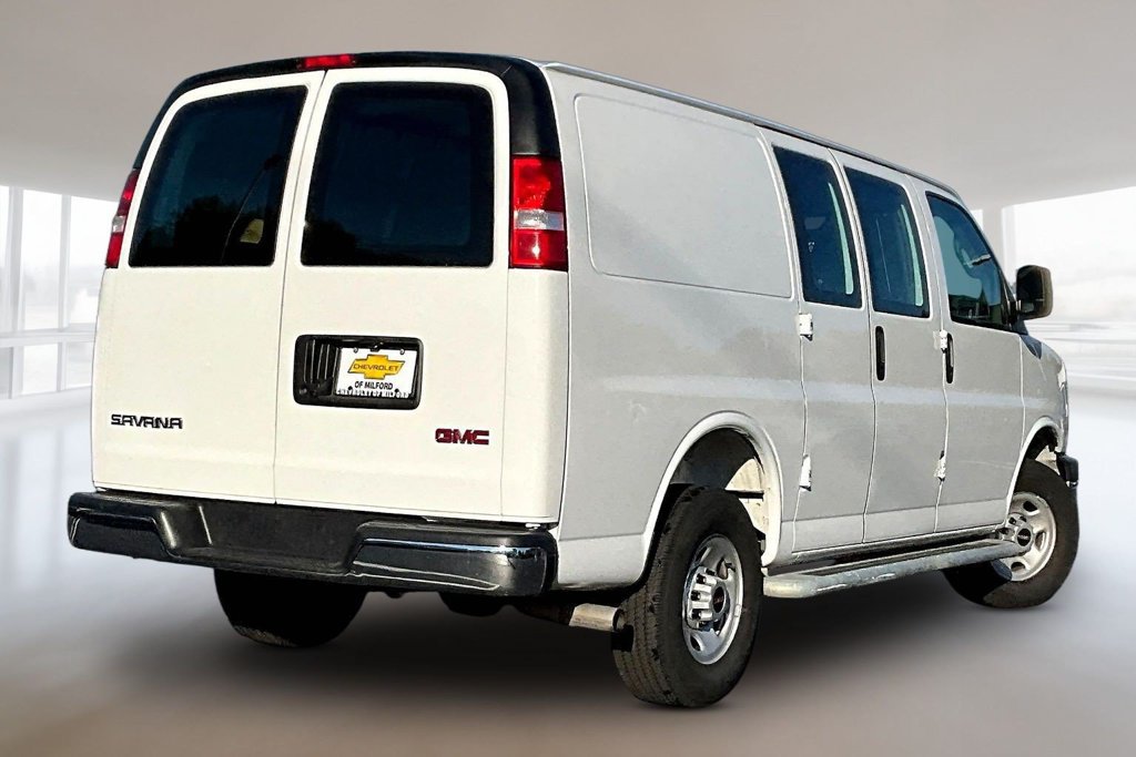 Used 2025 GMC Savana 2500 w/ Driver Convenience Package RWD image 6