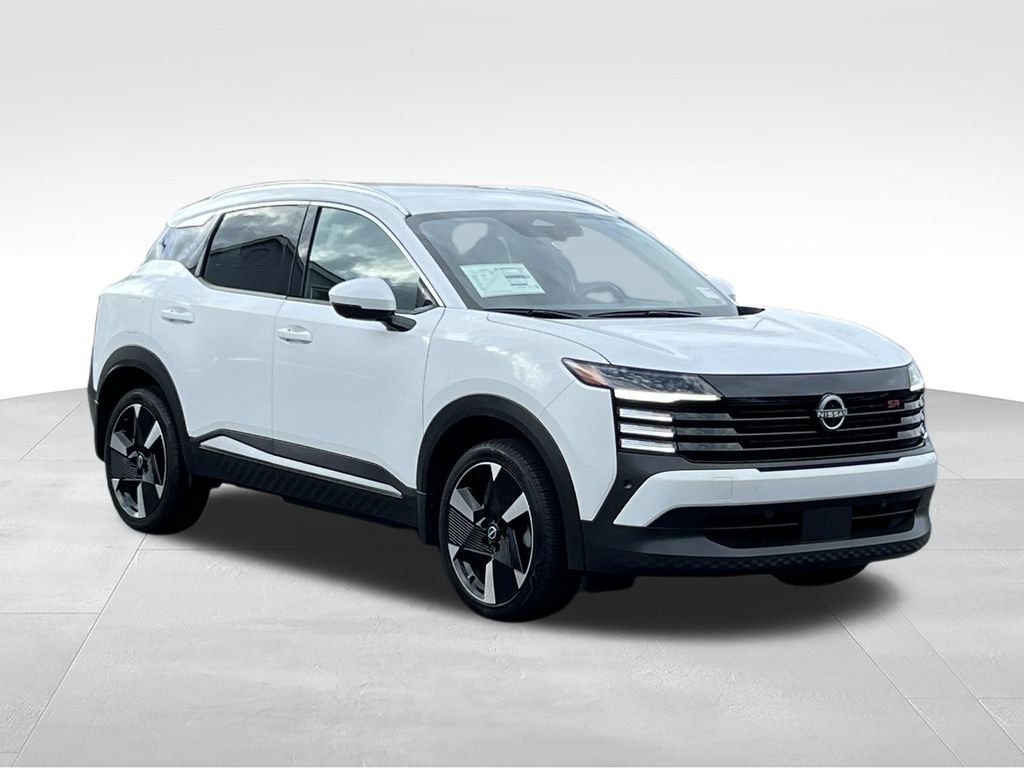 Used 2025 Nissan Kicks SR FWD image 3
