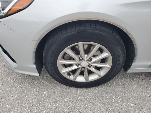Used 2019 Hyundai Sonata SE image 17