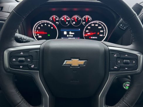 Used 2022 Chevrolet Silverado 1500 LTZ image 23