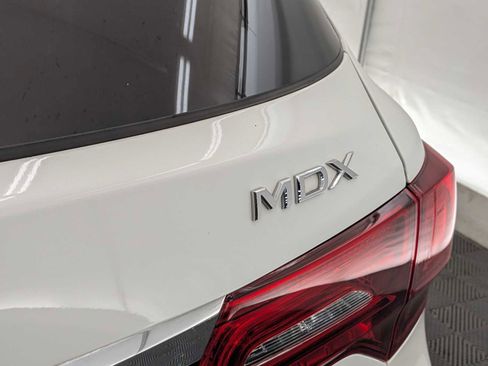 Used 2018 Acura MDX FWD image 12