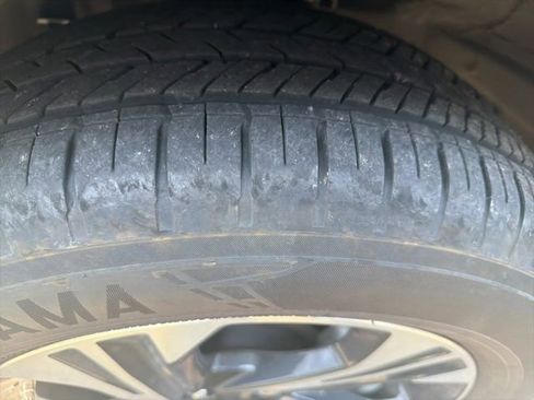 Used 2024 Subaru Crosstrek 2.0i Premium image 4