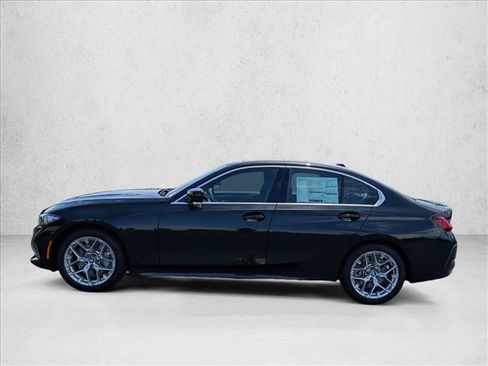 New 2026 BMW 330i Sedan RWD image 7