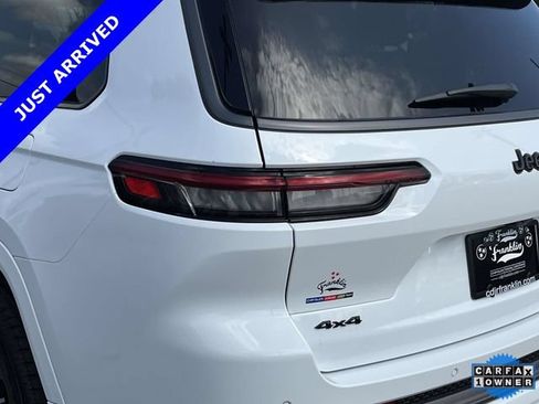 Certified 2026 Jeep Grand Cherokee L Summit w/ Obsidian Package AWD/4WD image 12
