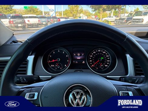Used 2018 Volkswagen Atlas SE AWD/4WD image 11