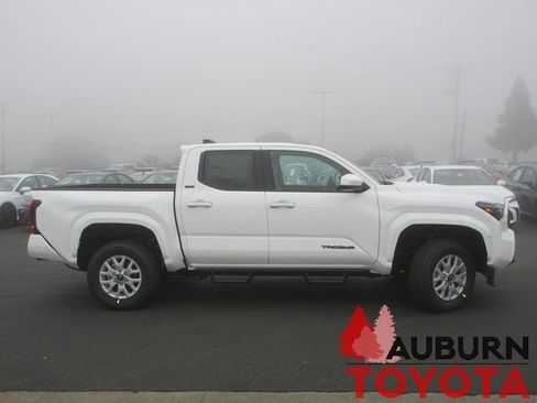 New 2026 Toyota Tacoma SR5 image 2