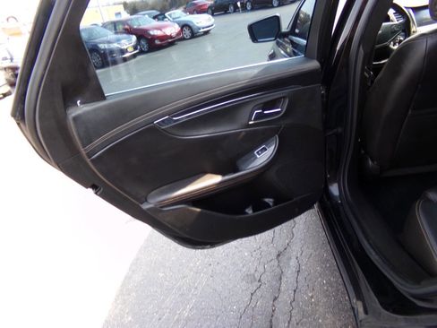 Used 2017 Chevrolet Impala LT w/ Leather Package image 15