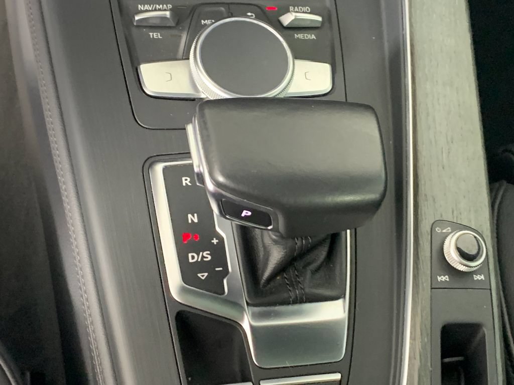 Used 2019 Audi A4 2.0T Premium Plus FWD image 24