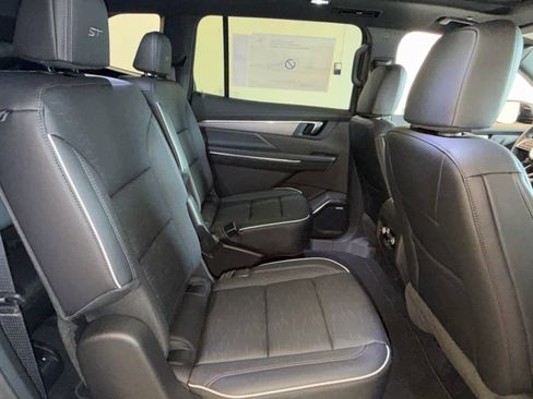 New 2026 Buick Enclave Sport Touring w/ Power Package image 36