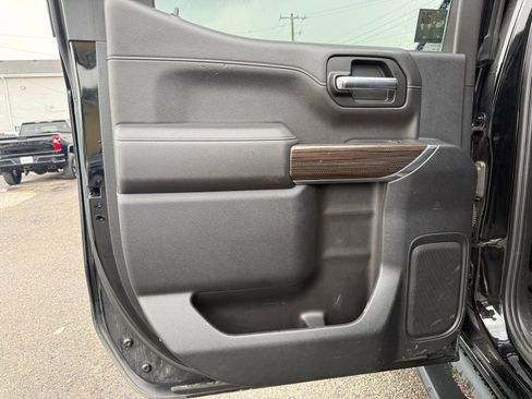 Used 2021 Chevrolet Silverado 1500 LT Trail Boss AWD/4WD image 21