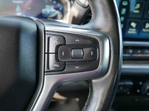 Used 2025 Chevrolet Silverado 3500 LT image 45