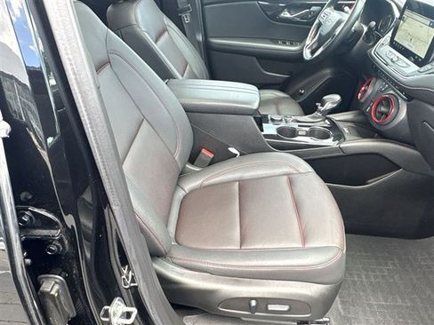 Certified 2024 Chevrolet Blazer RS w/ LPO, Floor Liner Package AWD/4WD image 28