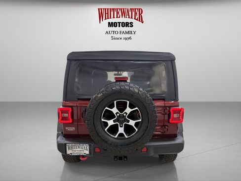 Used 2021 Jeep Wrangler Unlimited Rubicon AWD/4WD image 3