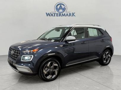 Used 2025 Hyundai Venue Limited