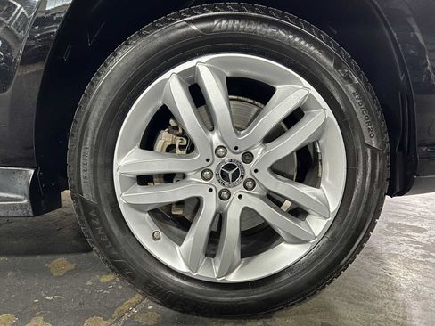 Used 2017 Mercedes-Benz GLS 450 4MATIC image 9