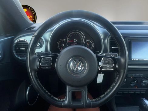 Used 2016 Volkswagen Beetle 1.8T Denim FWD image 25