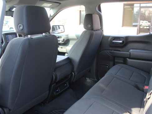 Used 2020 Chevrolet Silverado 1500 Custom Trail Boss w/ Custom Convenience Package image 24